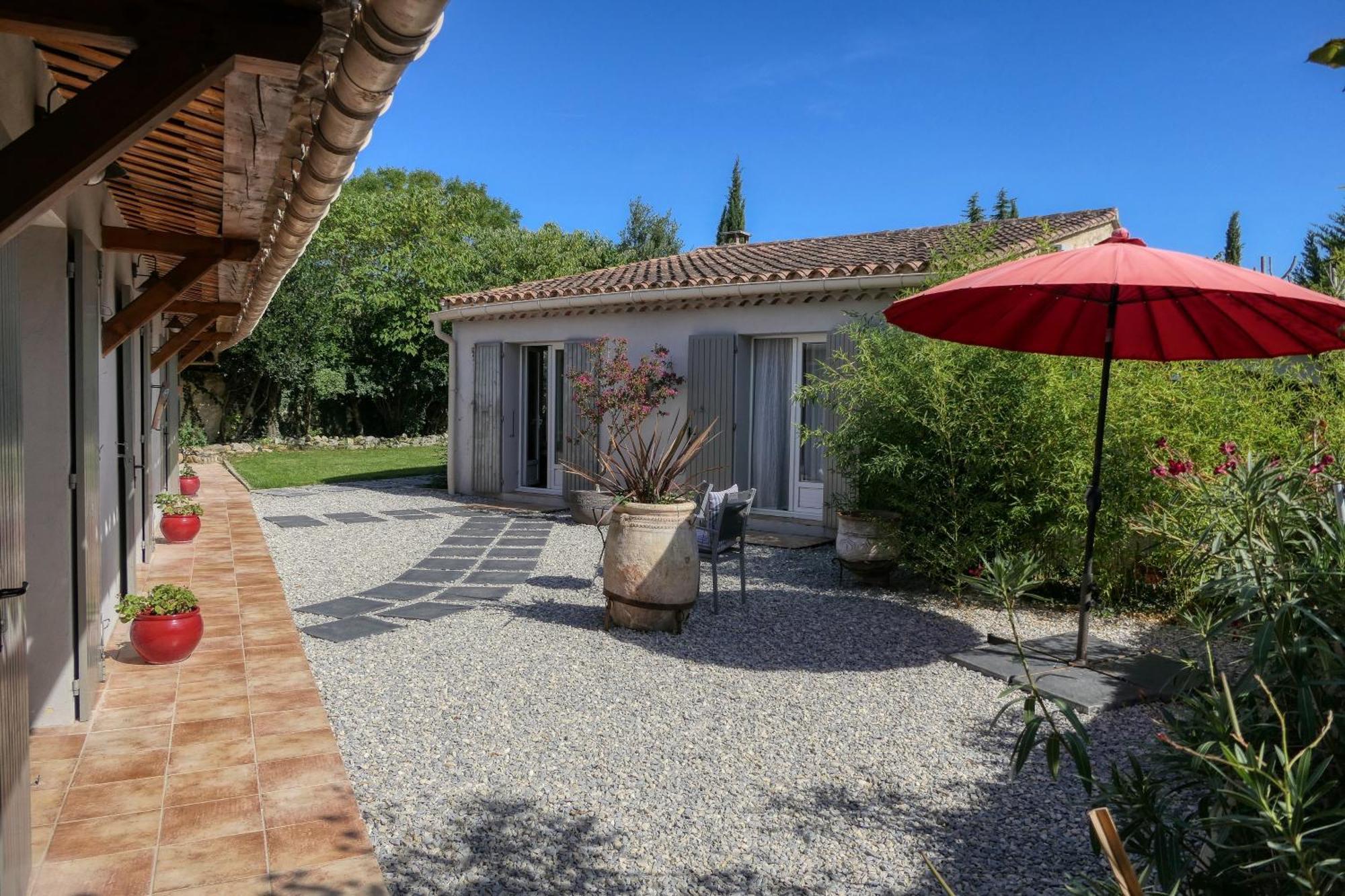 Jade En Provence Otel Vaison-la-Romaine Dış mekan fotoğraf